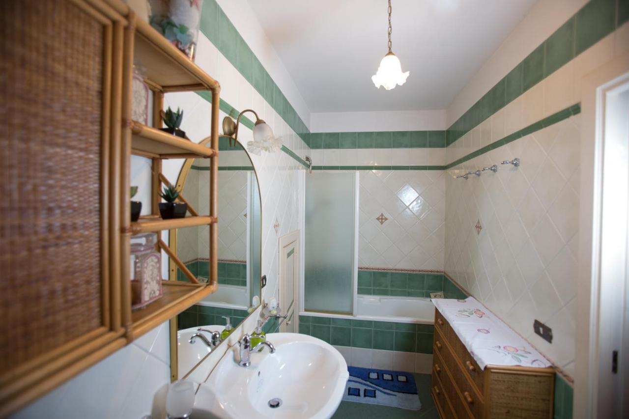 Bed and Breakfast La Via Dei Presepi Neapol Exteriér fotografie